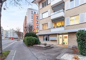 Hip Oerlikon 3.5 Room w/Balcony, 1min to Train Station, by Blueground