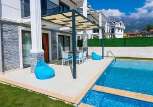 Hisar 1 - 4 Bedroom Holiday Villa in Hisarönü