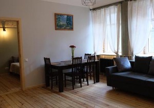 Historic apartment with Wooden floors in the Hearth of Old-town Riga