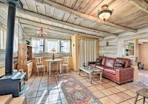 Historic + Dog-Friendly Eco Cabin Near Taos!