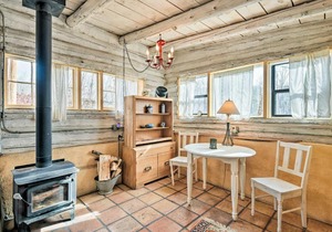 Historic + Dog-Friendly Eco Cabin Near Taos!