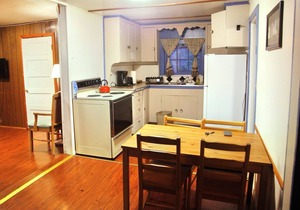 Historic Family Cabin just 0.4 miles from Mt. Rainier entrance