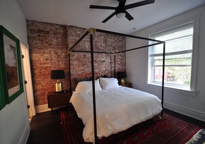 Historically renovated Tower Grove 2 Bed / 2 Bath Apartment