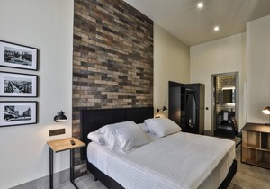 HO Puerta de Purchena Apartments. JS 1
