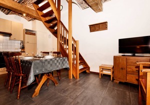 Hof van Aken
