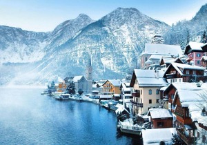 Holiday home in Obertraun in the mountains