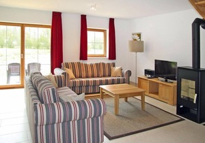 Holiday home in Obertraun in the mountains