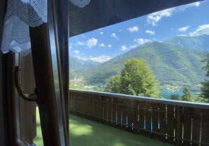 Holiday apartment with pool and on the first floor
