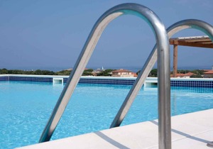 Holiday apartment with air conditioning and pool