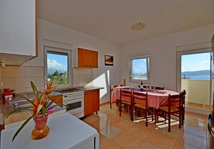 Holiday apartment Kaštel Sućurac for 5 - 10 persons with 4 bedrooms - Row house