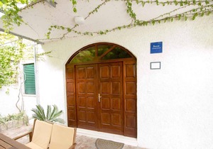 Holiday apartment 160 m to the sandy beach