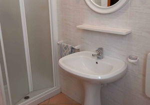 Holiday apartment 50 m from the lake