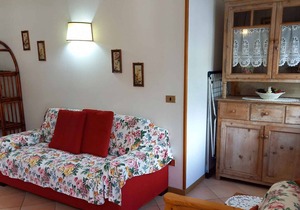 Holiday apartment 50 m from the lake