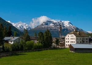 Holiday apartment Bever for 4 persons with 2 bedrooms - Historical building