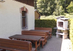 Holiday apartment in quiet surroundings of the edge of the forest