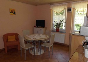 Holiday apartment in quiet surroundings of the edge of the forest