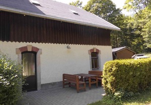 Holiday apartment in quiet surroundings of the edge of the forest