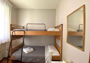 Holiday apartment 200 m to the beach