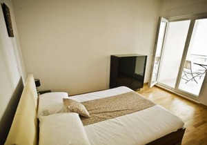 Holiday apartment Mimice for 1 - 6 persons with 2 bedrooms - Row house