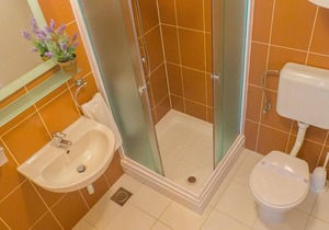 Holiday apartment Mimice for 1 - 6 persons with 2 bedrooms - Row house