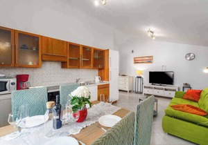 Holiday apartment mit Terrasse