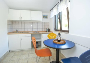 Holiday apartment Omiš for 1 - 4 persons with 1 bedroom - Holiday house