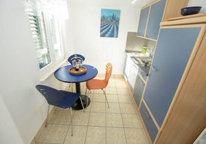 Holiday apartment Omiš for 1 - 4 persons with 1 bedroom - Holiday house