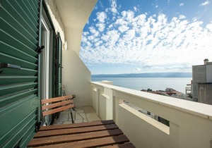 Holiday apartment Omiš for 1 - 4 persons with 1 bedroom - Holiday house