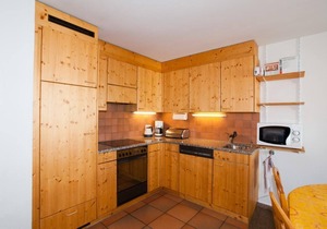 Holiday apartment Pontresina for 1 - 5 persons with 2 bedrooms - Holiday apartment in one or multi-f