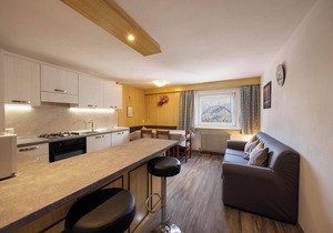 Holiday Apartment Primavera 3 with Mountain View, Wi-Fi & Garden