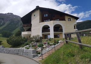 Holiday apartment Samedan for 1 - 6 persons with 3 bedrooms - Holiday apartment