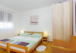 Holiday apartment Sutivan for 1 - 4 persons with 2 bedrooms - Holiday apartment
