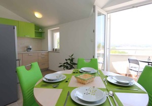 Holiday apartment the sea with air conditioning