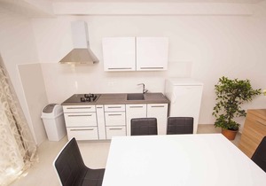 Holiday apartment with pool and 80 m to the beach