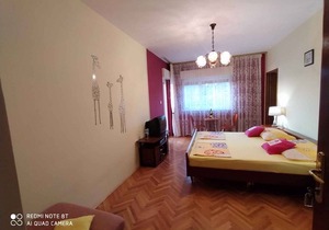 Holiday apartment with sea view 60 m from the beach