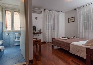 Holiday apartment with internet access
