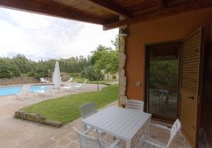 Holiday apartment with pool