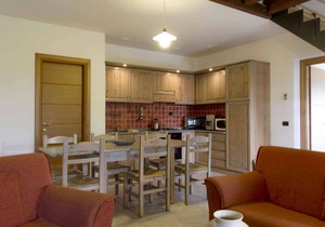 Holiday apartment with pool and air conditioning