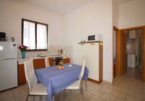 Holiday apartment with terrace and air conditioning