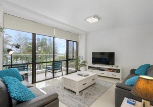 Holiday Central, Tasman Towers Unit 2, 3 Munster Street,