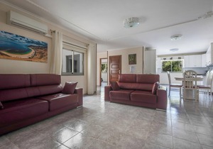 Holiday Apartment "Casa Julia 2" with Sea View, Air Conditioning & Terraces