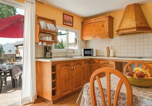 Holiday Cottage Santa Lucía with Mountain View, A/C, Wi-Fi & Terrace