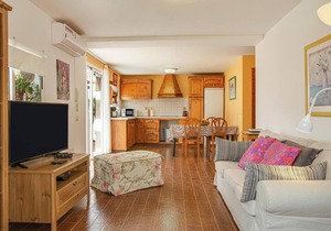 Holiday Cottage Santa Lucía with Mountain View, A/C, Wi-Fi & Terrace