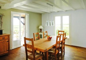 Holiday Home in Chenac with Stunning Terrace Views