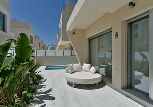 Holiday Home Casa Mazal Near the Beach with Sea View, Pool, Wi-Fi & Terrace