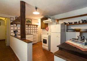 Holiday Home in Migliorini with Pool & Nature