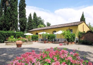 Holiday Home Giuggiolo - Giuggioli 1 by Interhome