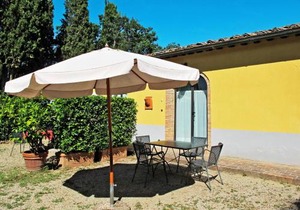 Holiday Home Giuggiolo - Giuggioli 1 by Interhome