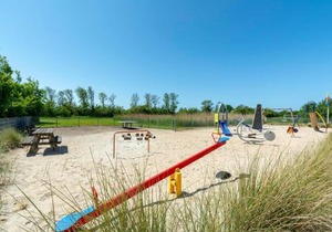 Holiday Home Groote Keeten near Beach