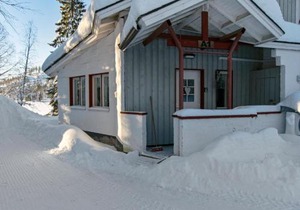 Holiday Home Hallantytär a1 paritalo by Interhome